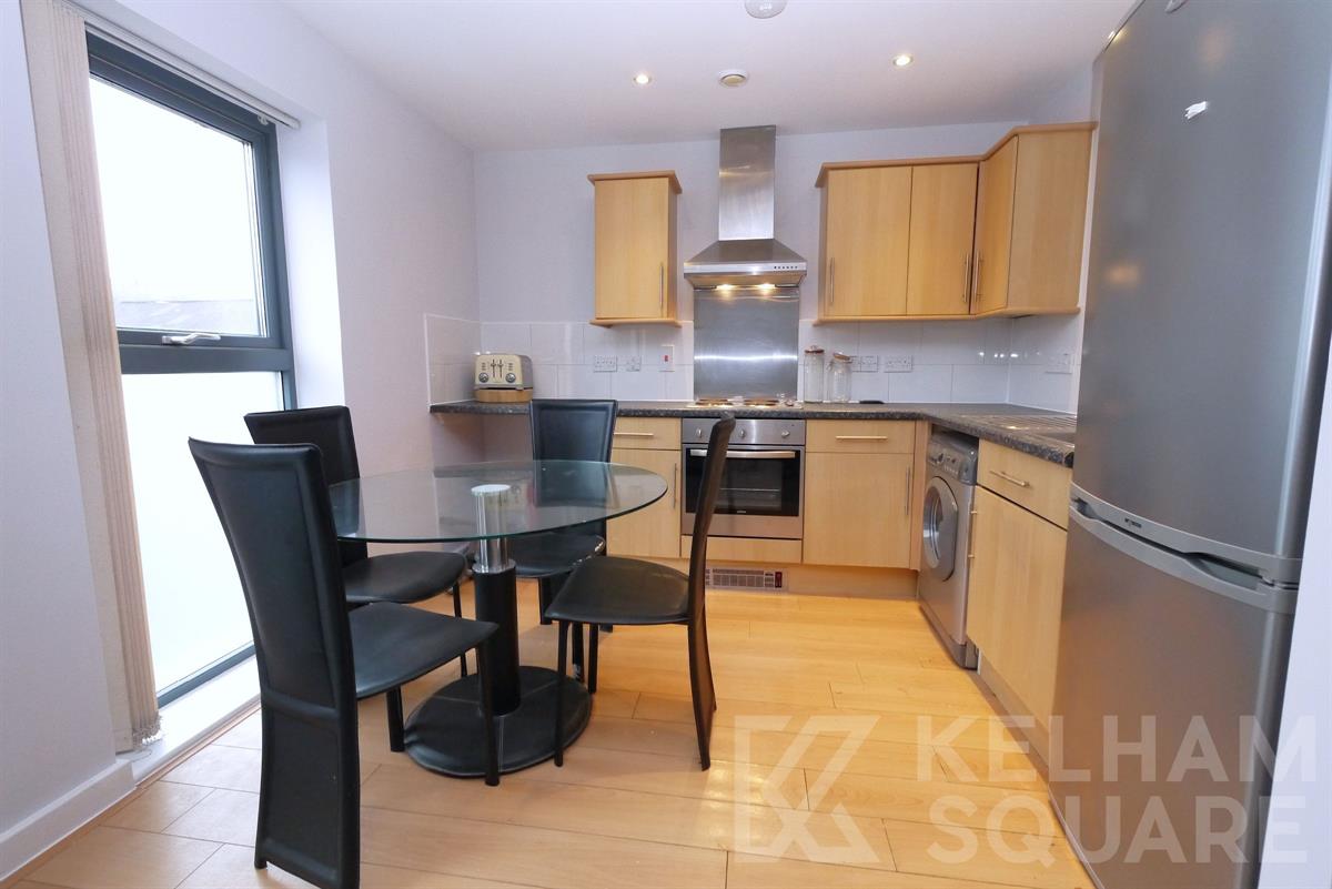 KelhamSquare's tweet photo. SSTC ! 2 Bed Apartment, Cardigan House, Adelaide Lane, Sheffield, £135,000. View details: https://t.co/WGUXlSVIK9 https://t.co/Z0aFBVbHGp