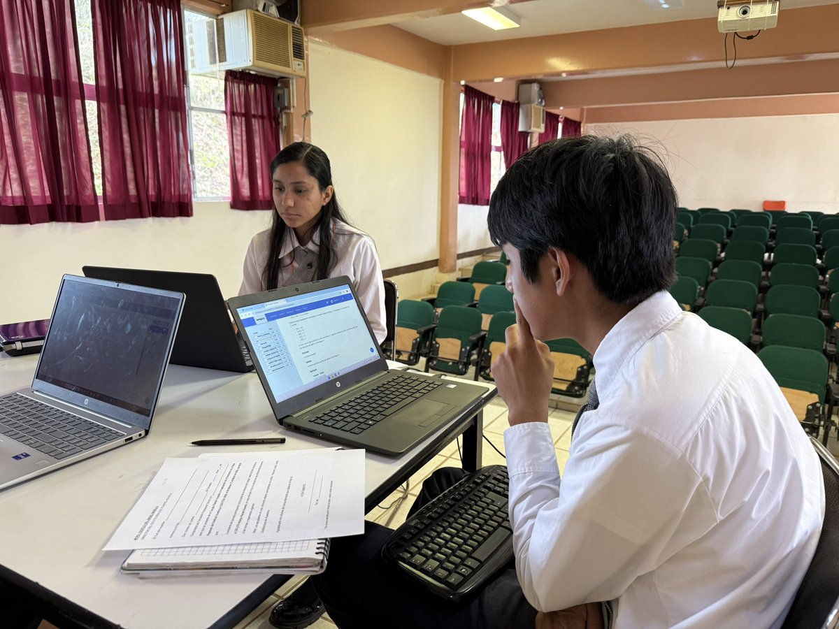 CecyteHuautla's tweet photo. Las alumnas Isabella Medina, Jarely Granados y  el alumno Erick Hernández del Componente de Programación, participan en el segundo examen de selección de la Olimpiada Hidalguense de Informática. 👩‍💻👨‍💻

¡Les deseamos mucho éxito! 👏

#SomosUnEquipoTransformandoElFuturo 🐺 https://t.co/nr1sMxN8RV