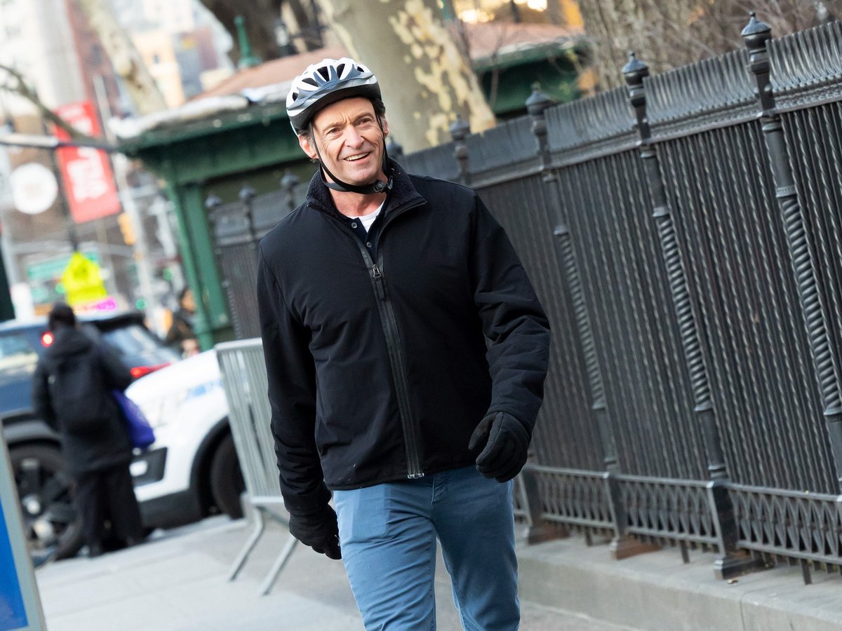 hjackmancom's tweet photo. 📸 Hugh Jackman out in New York City on March 17.
🔗 https://t.co/OeSHosWZVG https://t.co/1amklKxDIg