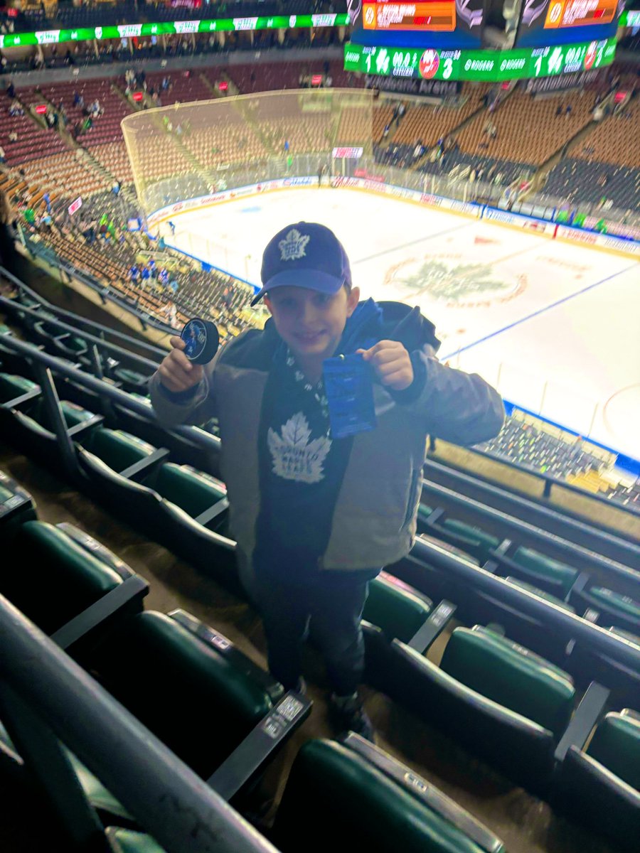 david letra tweet media