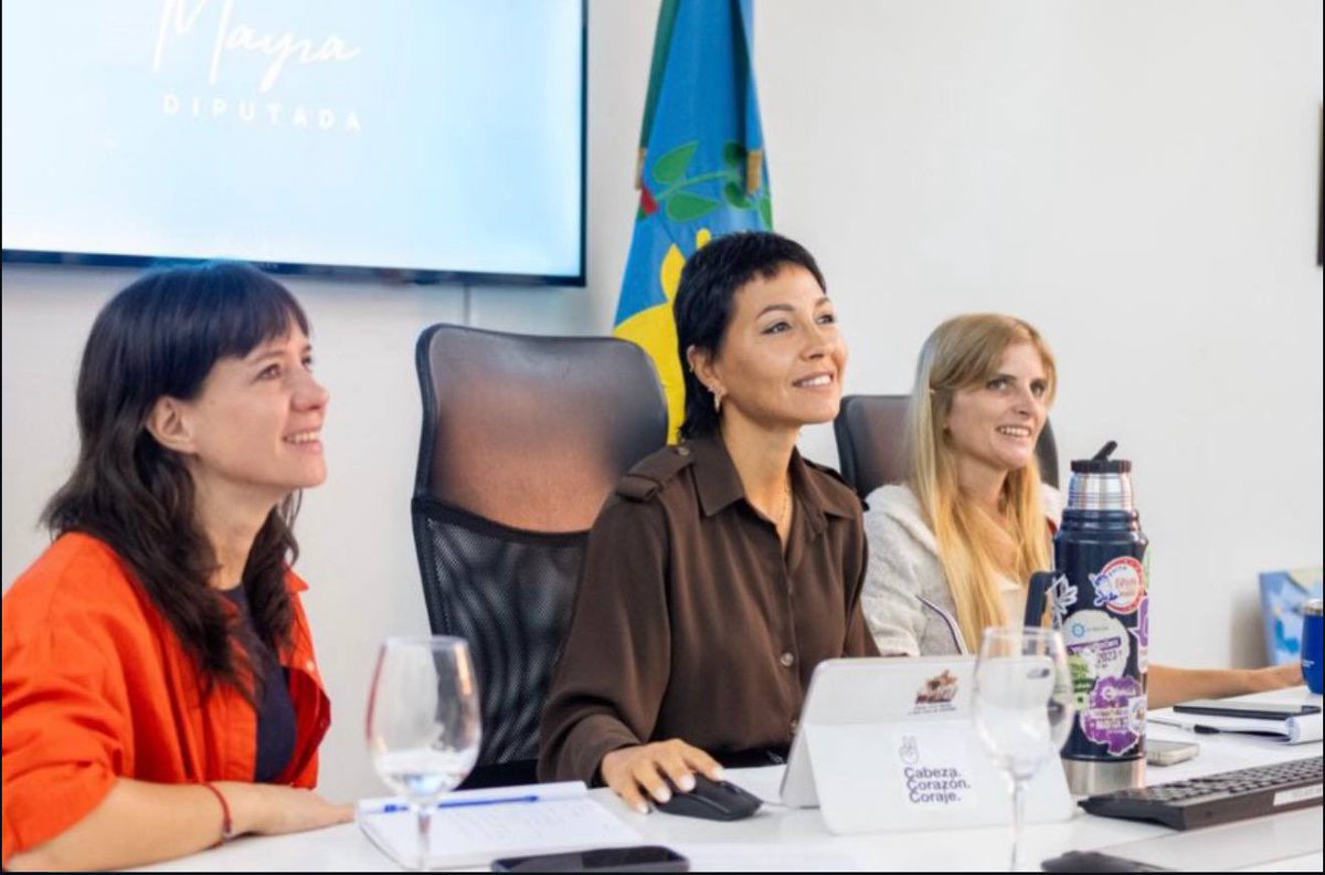 Mayra Mendoza ☀️ tweet media