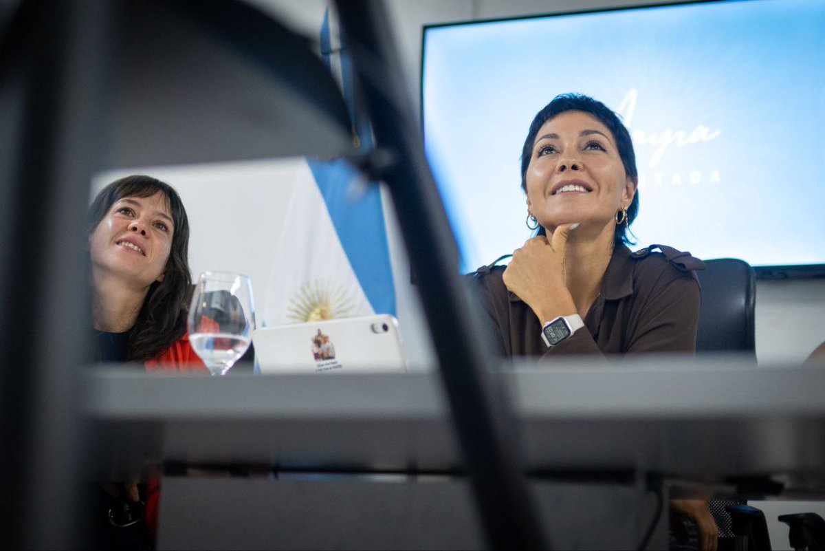 Mayra Mendoza ☀️ tweet media