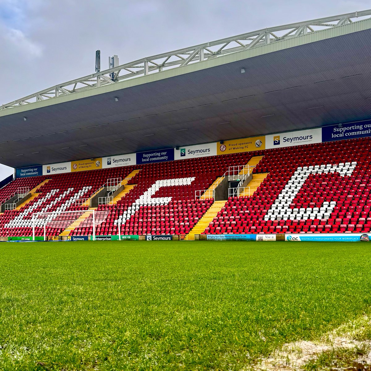 wokingfc's tweet photo. Big weekend incoming! ♦️

🏟️ Seymour’s Stand open to all home supporters
👕 Shirts 10% OFF this weekend
🍽️ Hospitality extended with a record 169 guests booked in. Don’t miss the last few spaces
🎷 So Sinatra performing in GCL from 2:30pm
🎧 Live DJ in the Cards Bar from 2:30pm