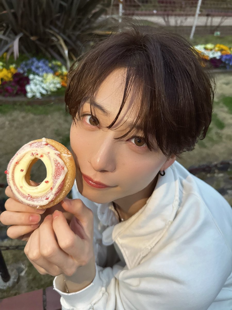 ゆうま tweet media