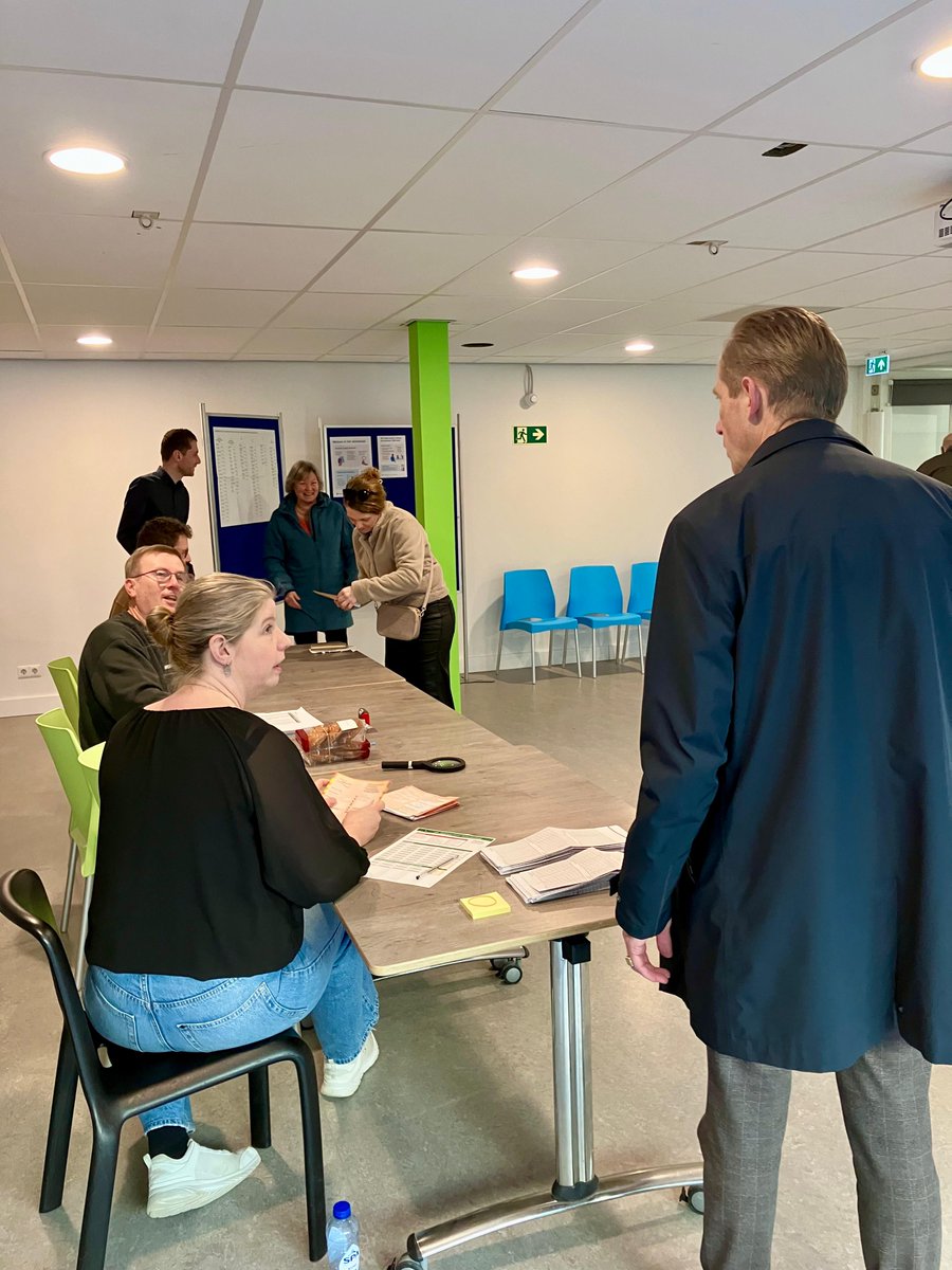 Burgemeester Alblasserdam tweet media