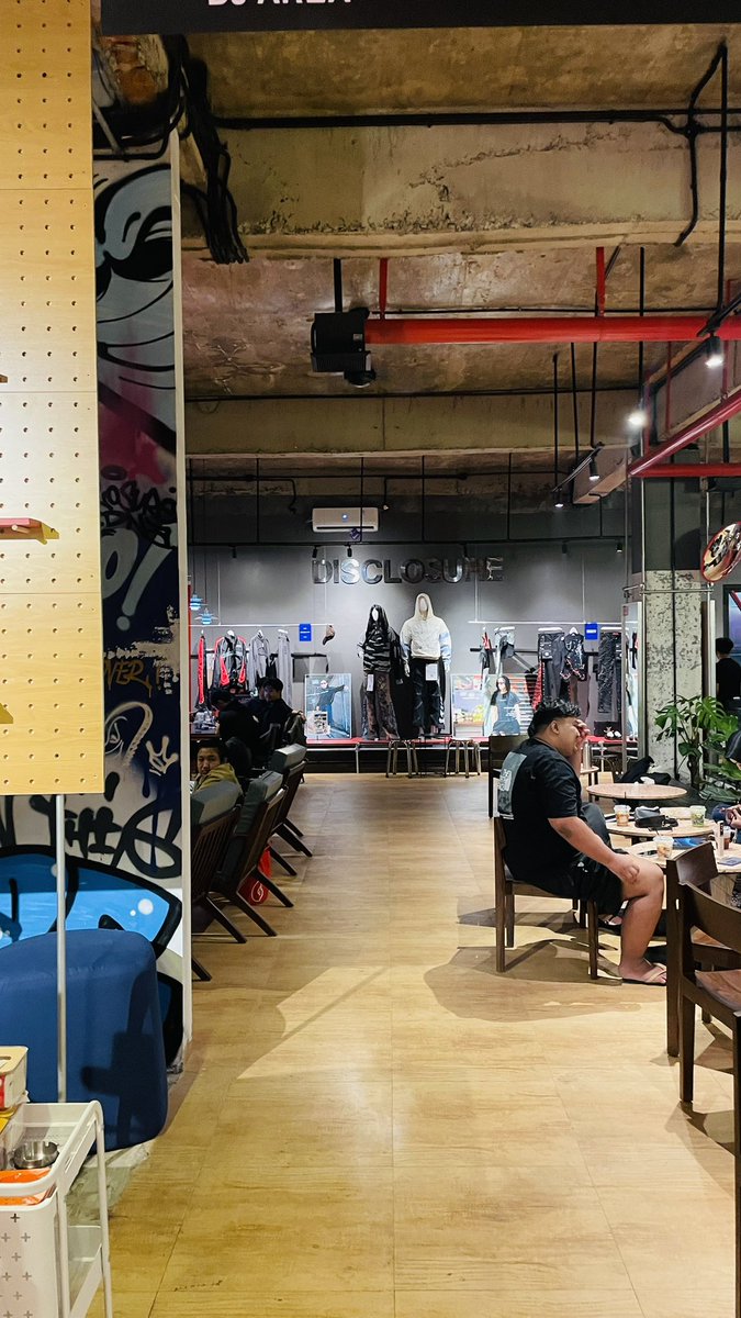 𝖒𝖎𝖒𝖔 tweet media