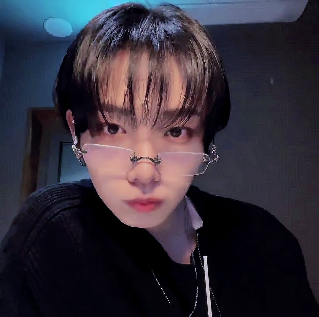 ᴍʏɴɢᴍʏɴɢ tweet media