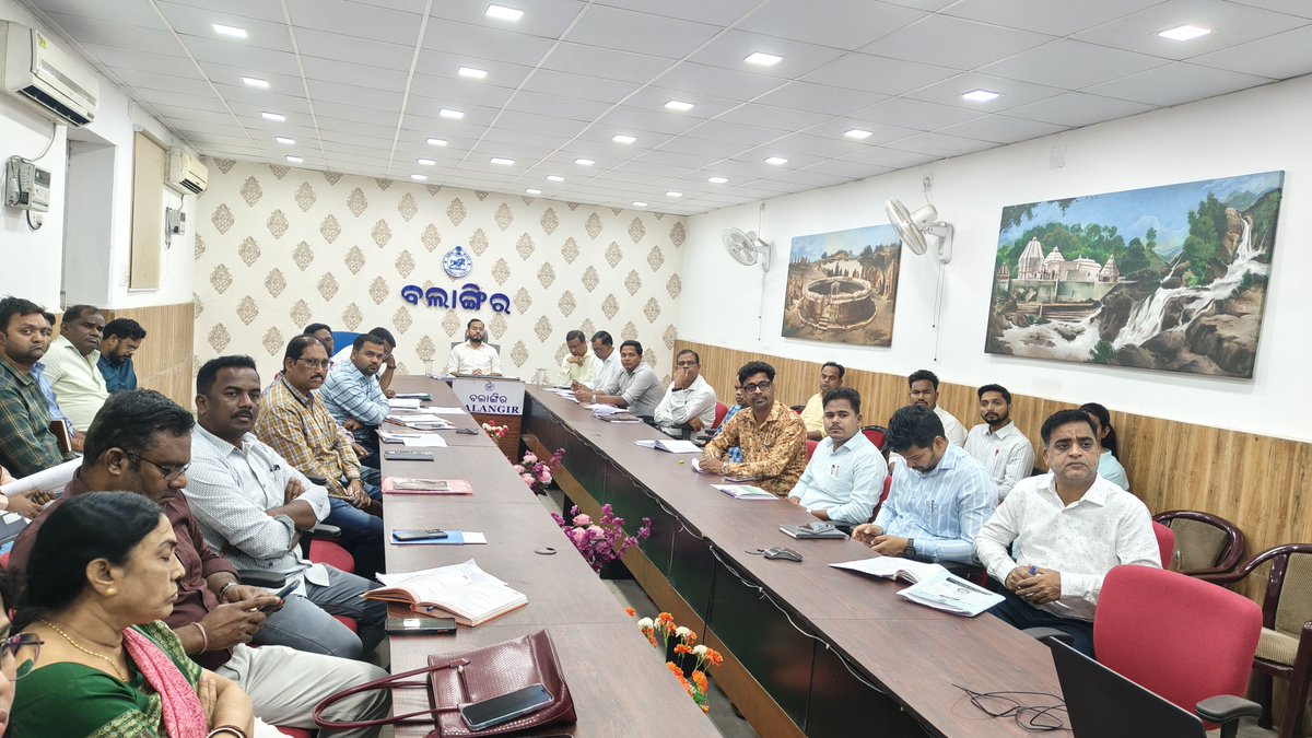 Collector & DM, Balangir tweet media