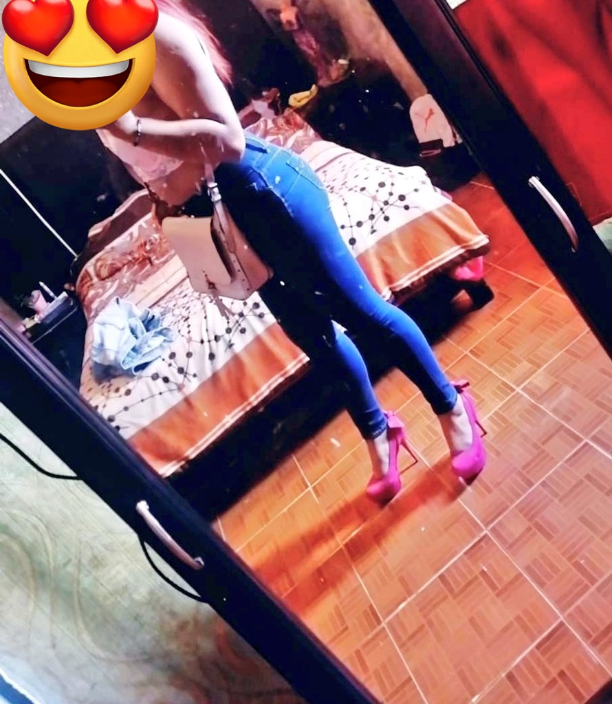 parejatoluca26 tweet media