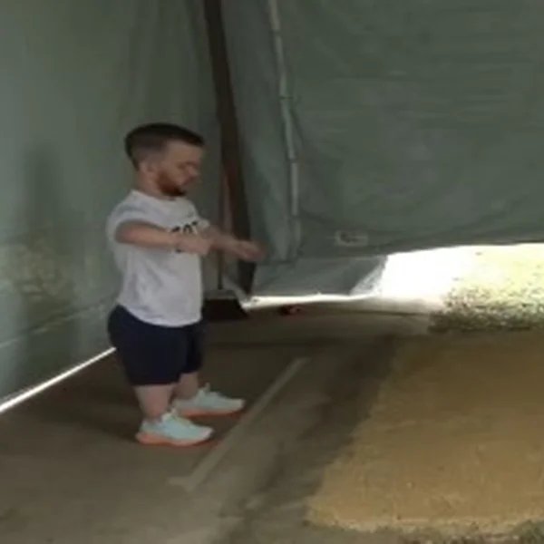 Metrรณpoles tweet media