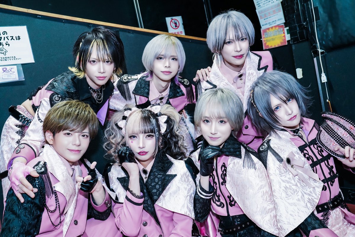 FEEQUE / 公式アカウント tweet media