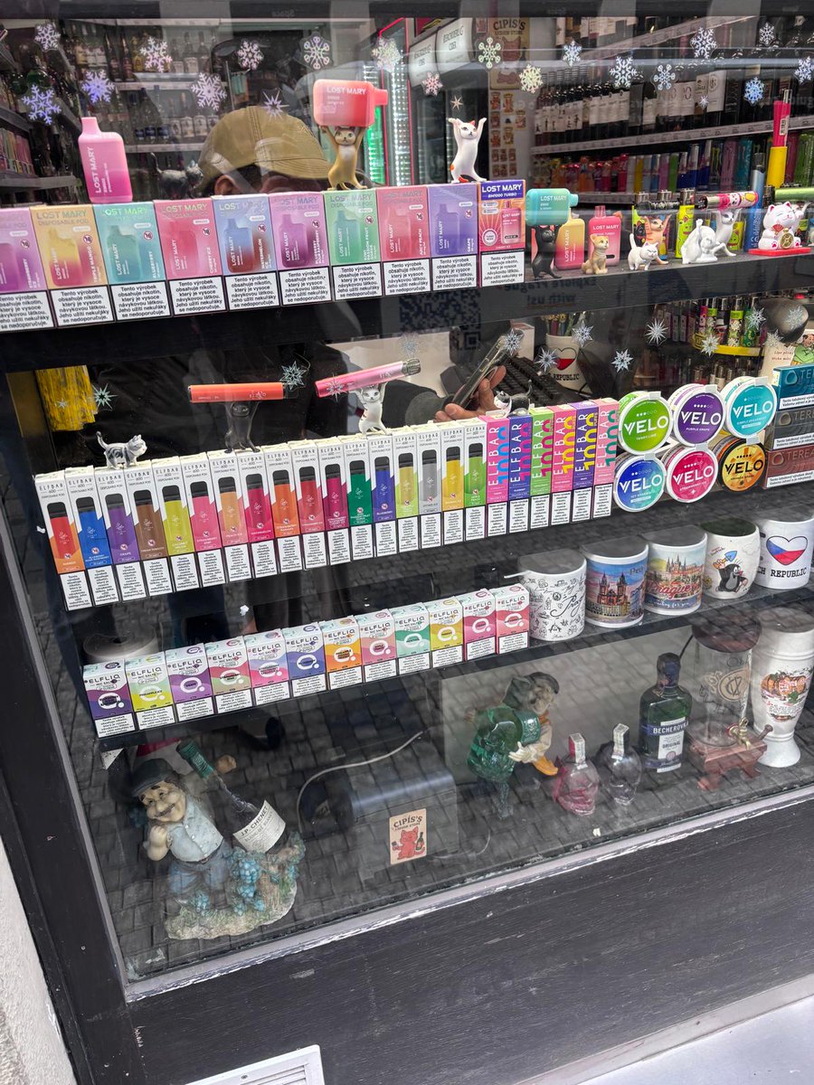 Quit Club tweet media