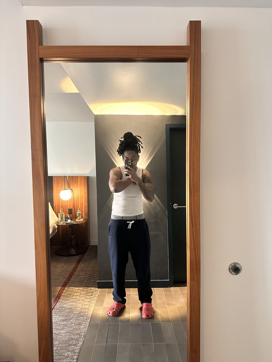 head dyke in charge tweet media