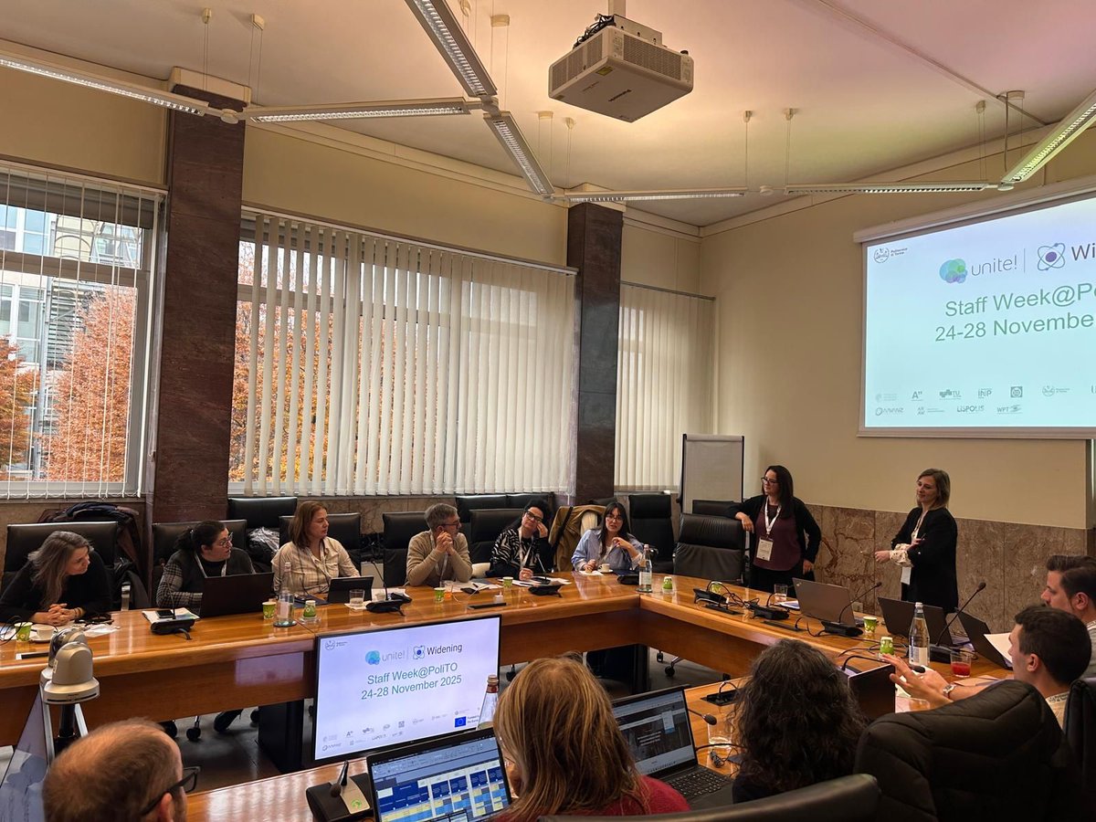 lispolis tweet media