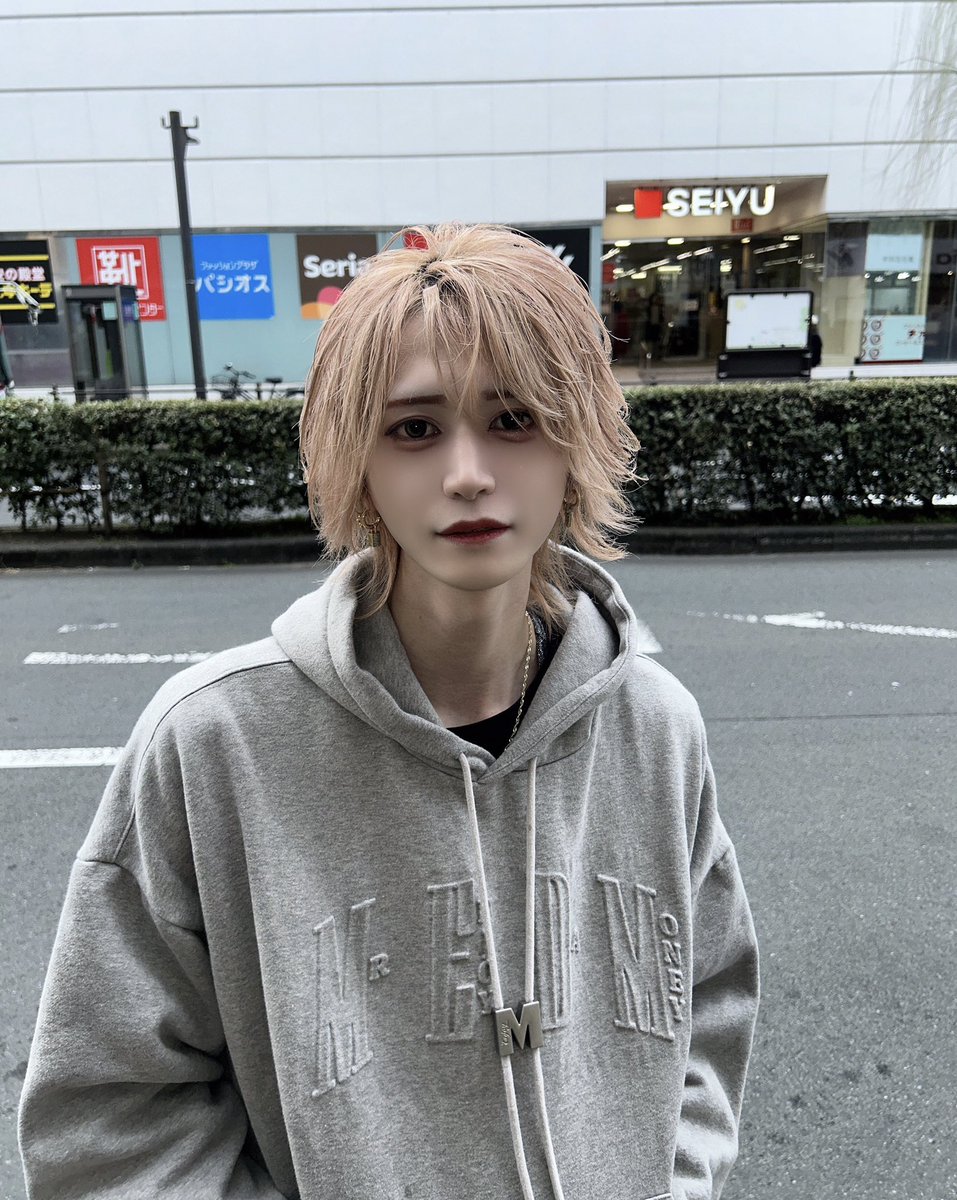りつ tweet media
