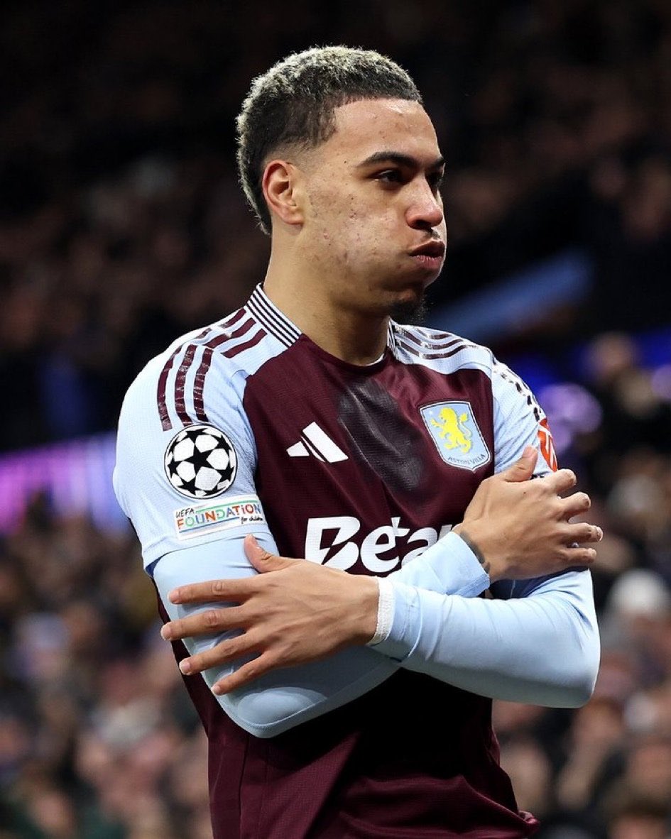 Univers Chelsea tweet media