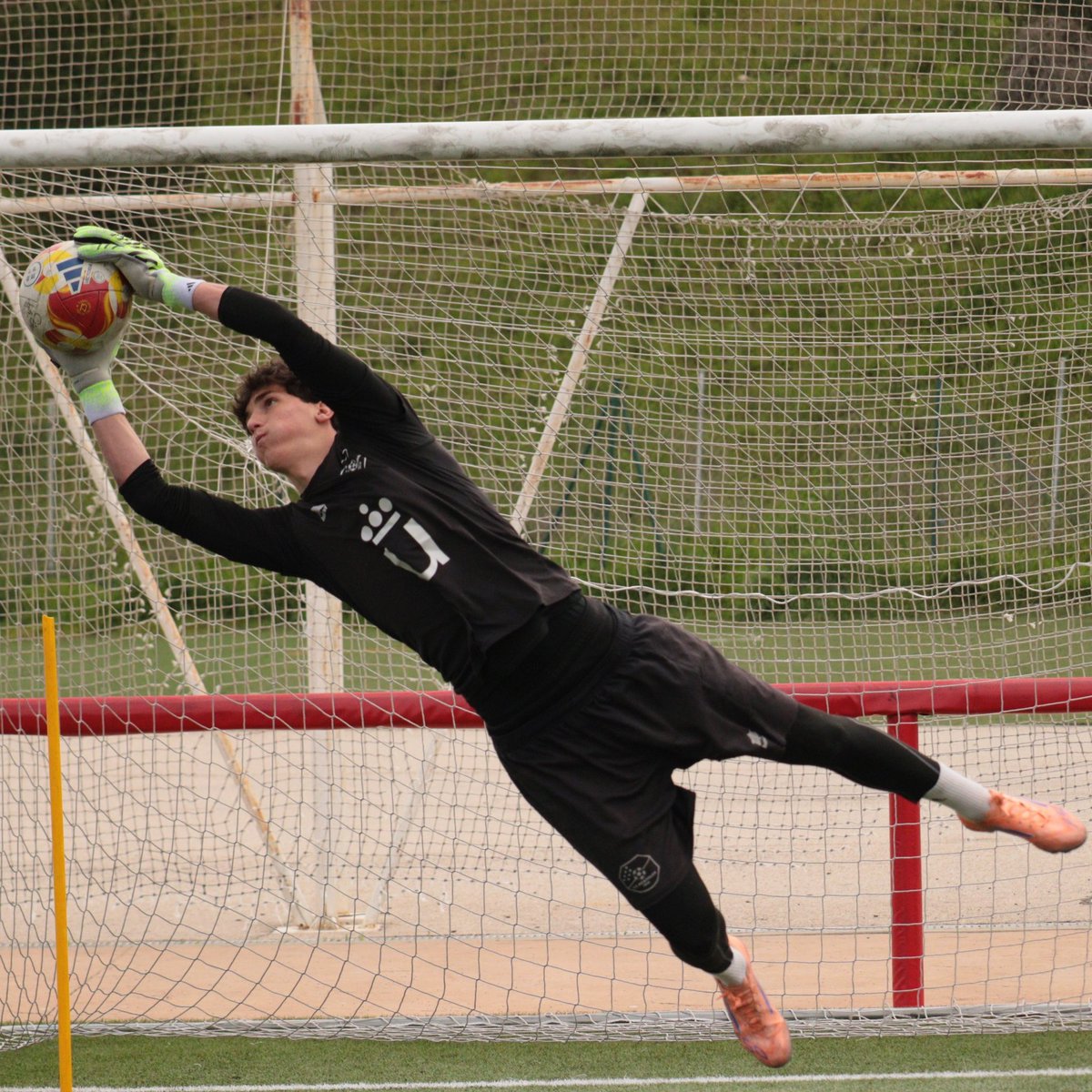 CD Móstoles URJC tweet media