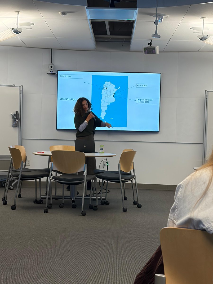 Lore Moscovich tweet media