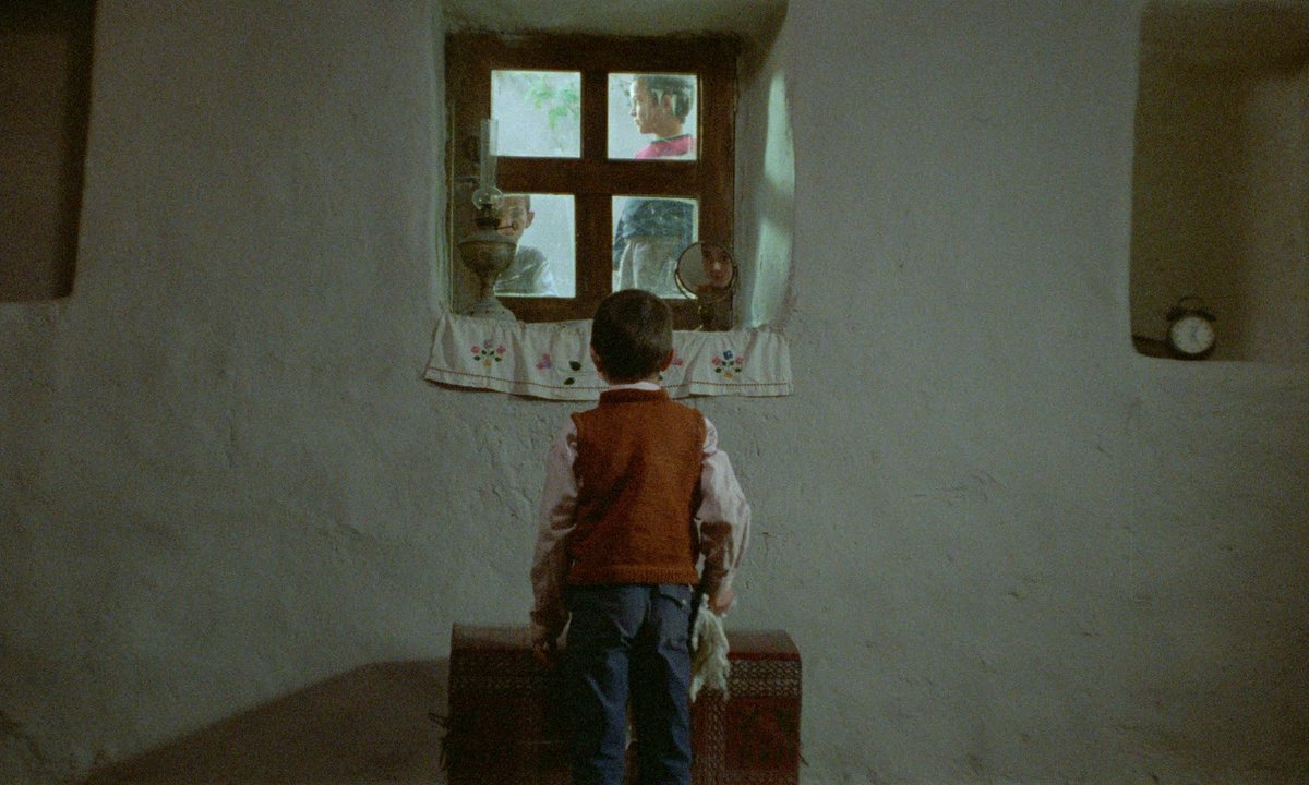 filmfr4me's tweet photo. Where Is the Friend's House (1987)
director: Abbas Kiarostami https://t.co/ydnsXI4vUF