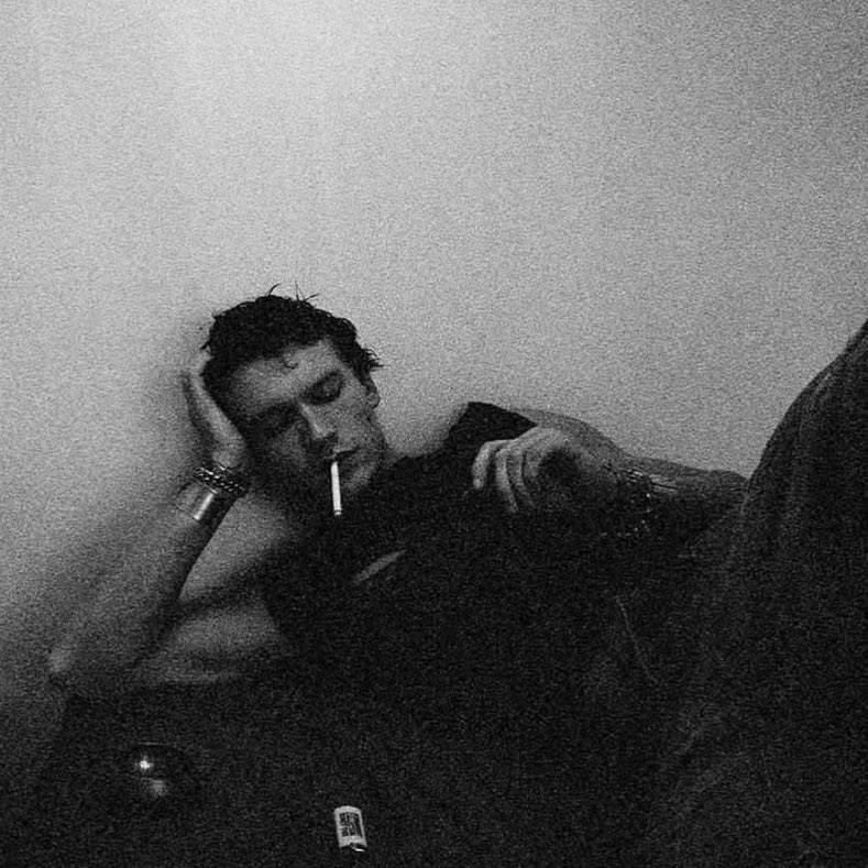 ☨ ― 𝓡、 tweet media