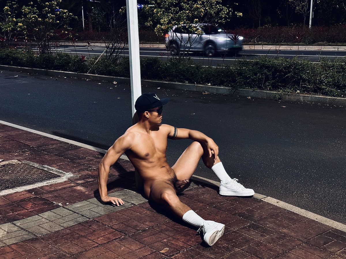 MiaoNikoCheng tweet media