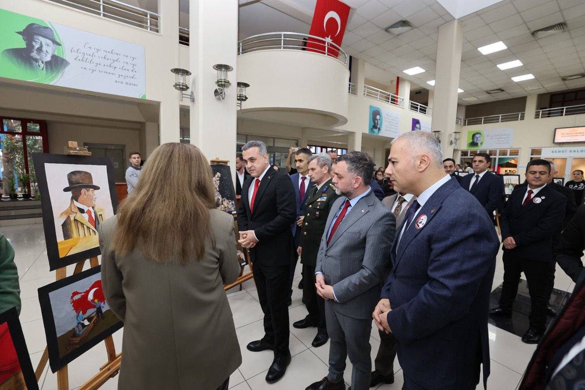 kcekmecebbp's tweet photo. İlçe Başkanımız Sayın Mehmet Cem Özel ve ilçe yöneticilerimiz, Küçükçekmece Kaymakamlığı tarafından 18 Mart Şehitleri Anma Günü ve Çanakkale Zaferi’nin yıl dönümü dolayısıyla Atakent Kültür Merkezi’nde düzenlenen anma programına katılım sağladı.

@Cemozel63 | @s_selimsimsek https://t.co/HxfKxJYrnG