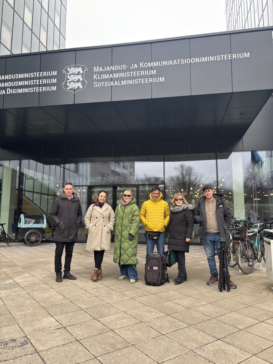 PulsEvrope's tweet photo. Edvard Odinec iz Odeljenja za krivičnu politiku kaže da je nivo korupcije nizak - 🇪🇪 je na visokom 12. mestu svetske liste #TransparencyInternational, ali da ima stvari, kao što su nabavke u lokalnim samoupravama, koje brinu.
#PulsEvrope #medijskeposete #AntiCorruption #estonia https://t.co/xuMD76FwMN
