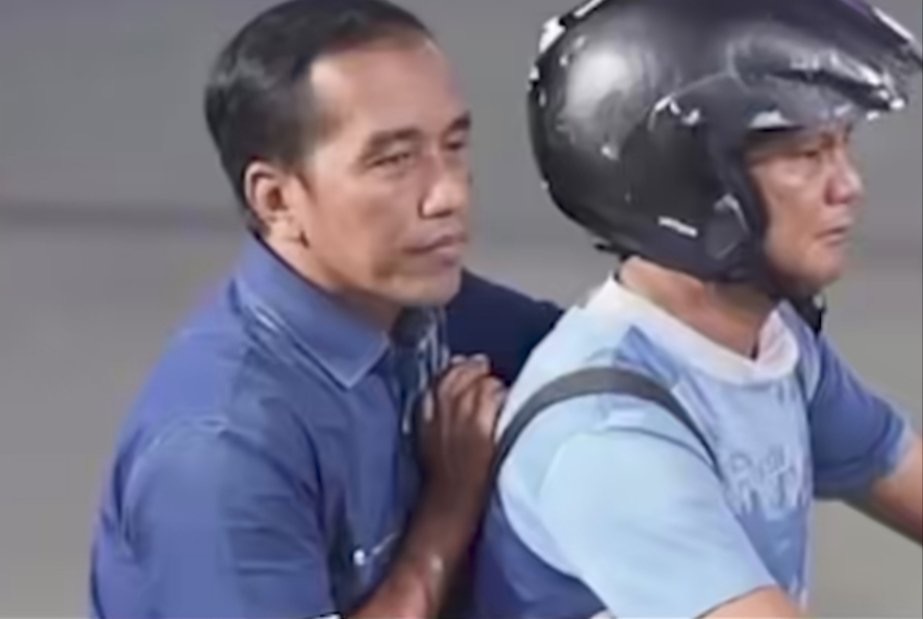 #Ask Kenapa beda versi TNI sama Polisi ges? Kalo dari fesnuk beda juga soalnya