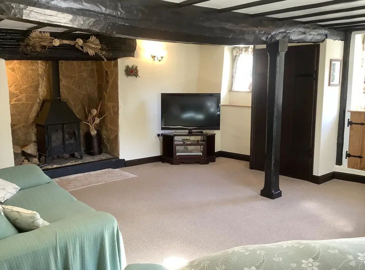 B&B Stays tweet media