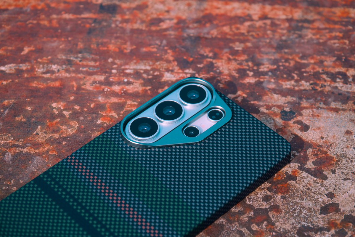 krzysiek_borek's tweet image. Clean look, solid protection 💪
@Benks_Official Armor Air for Galaxy S26 Ultra keeps it slim without sacrificing durability — perfect daily case.

#GalaxyS26Ultra #Benks #PhoneCase