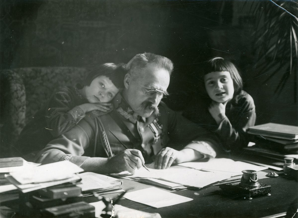 Wojskowe Biuro Historyczne tweet media