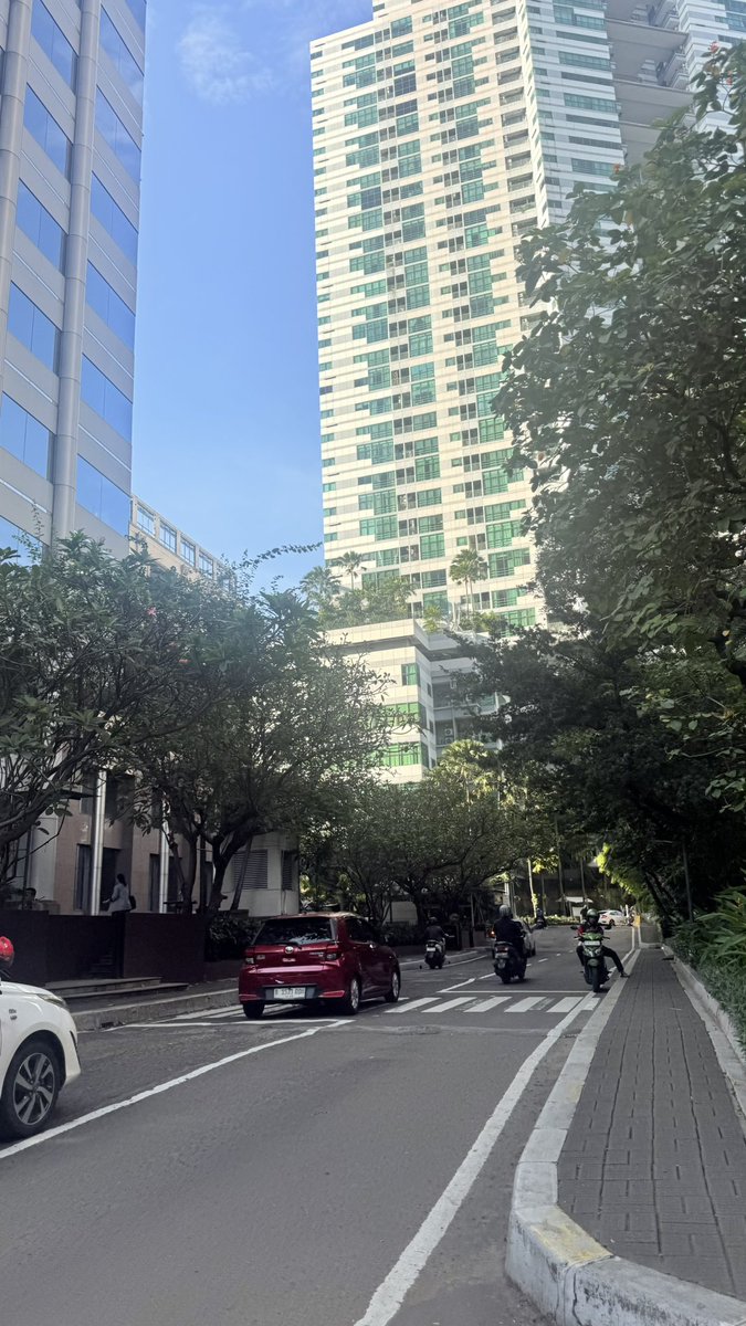 Looove, Ale ౨ৎ tweet media