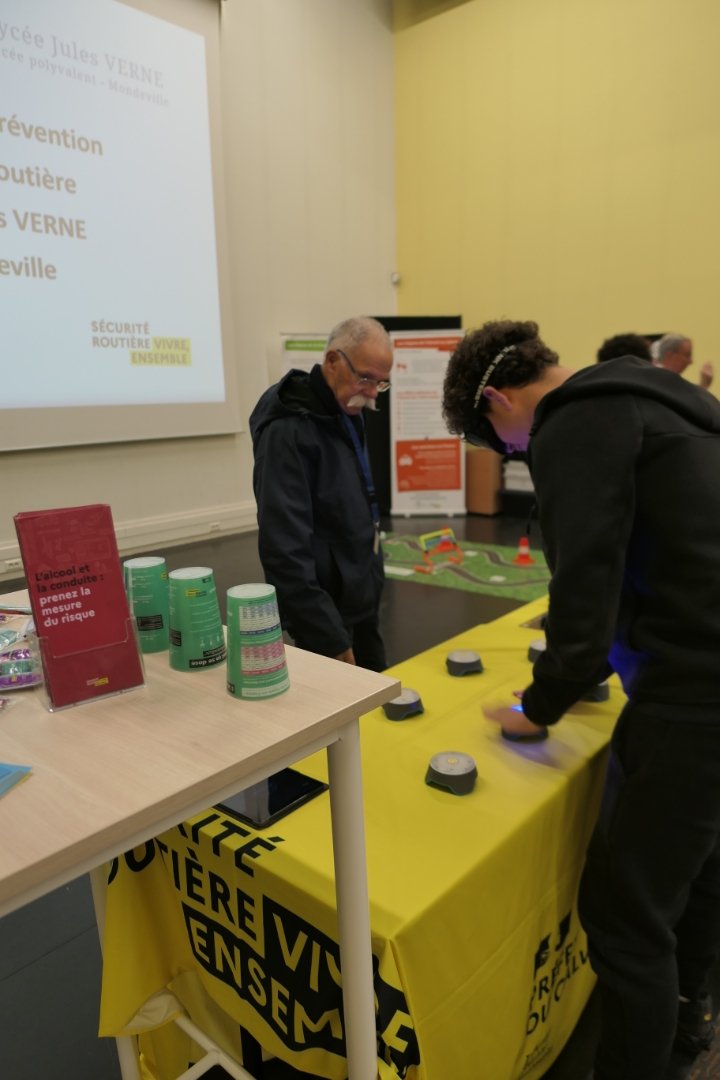 Préfet du Calvados tweet media