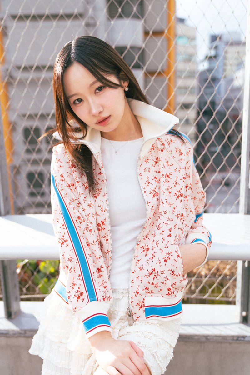 #tracktopgirl 🤍🫧