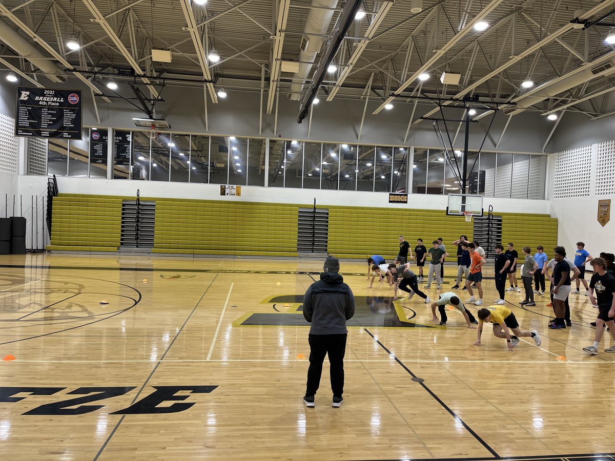 Fort Zumwalt East Lions Football tweet media