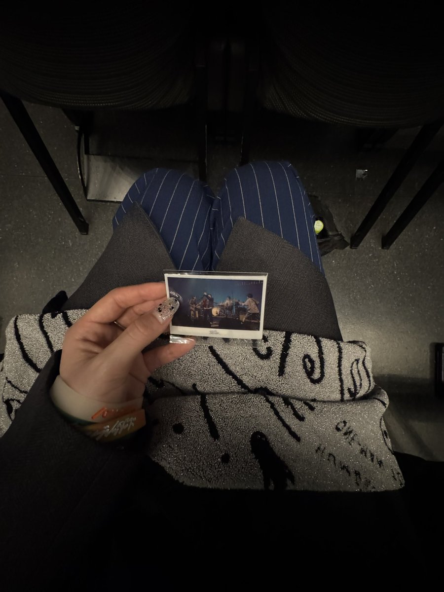 chytimm's tweet photo. ハンブレツアーファイナル東京
改めてハンブレが大好きだしムツムロさんの声も届ける言葉も全部大好きだと思った
ツアー完走お疲れ様でした👊🏻✨️ https://t.co/KIwh0f33Vg