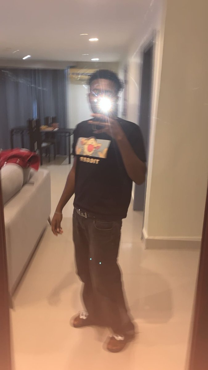 JUNI KAY tweet media