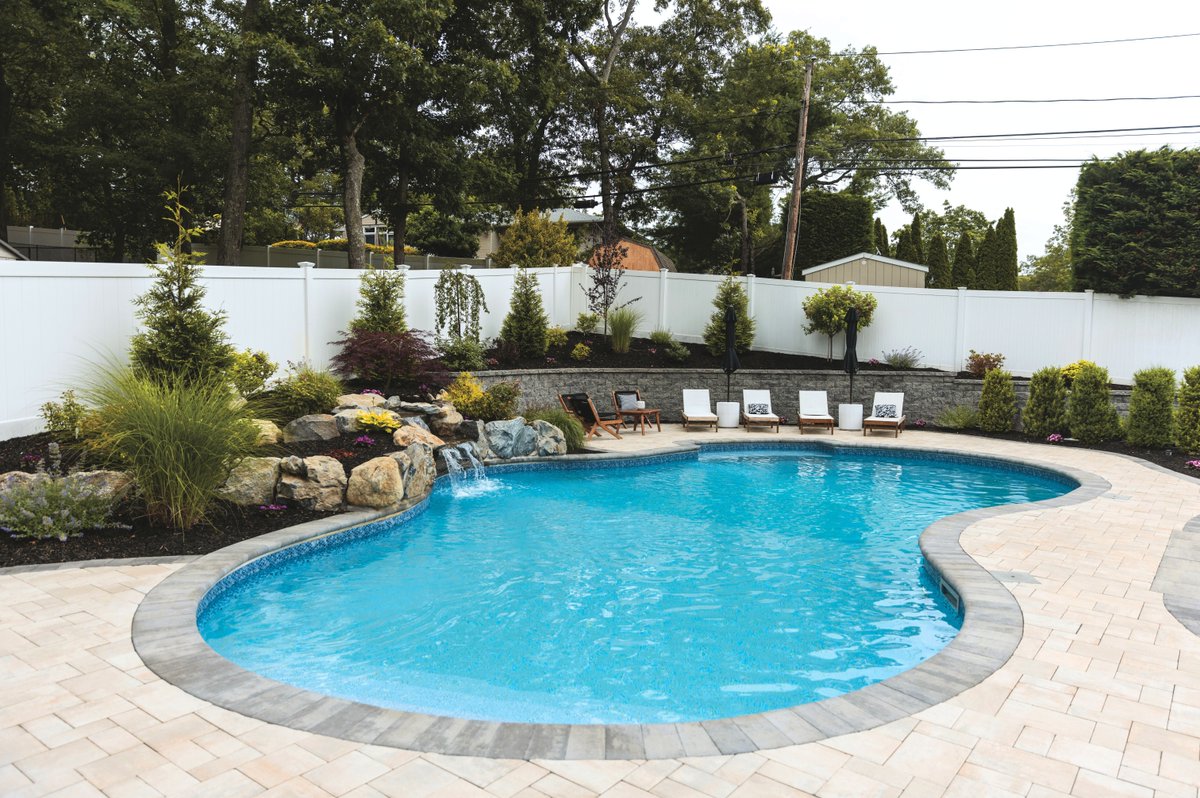NicolockPaving's tweet image. Summer will be here before you know it — is your pool area ready? Now is the perfect time to refresh your pool deck, update worn surfaces, and create a space that feels clean, safe, and inviting.

#PoolReady #SummerPrep #BackyardGoals #OutdoorLiving #PoolsideLife