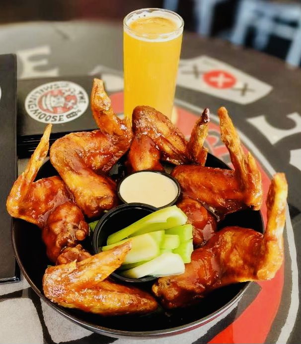 The Smiling Moose tweet media