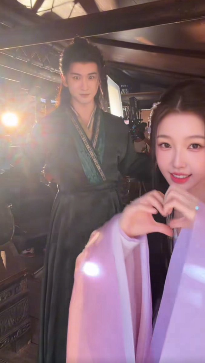 •̀ɞ•́ tweet media