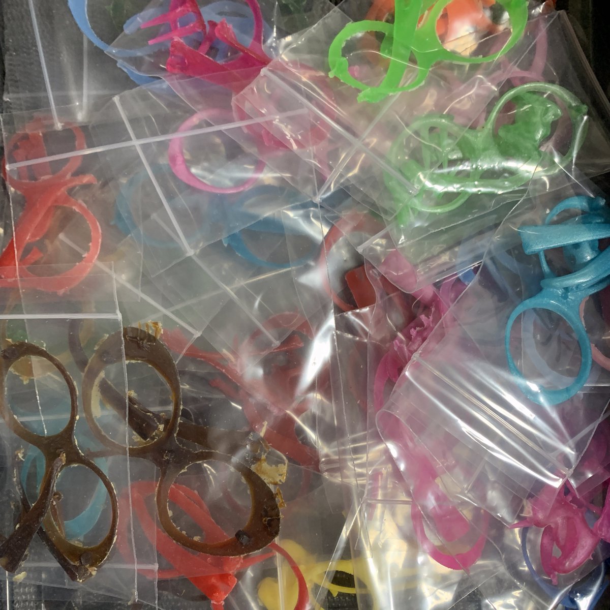 またん tweet media