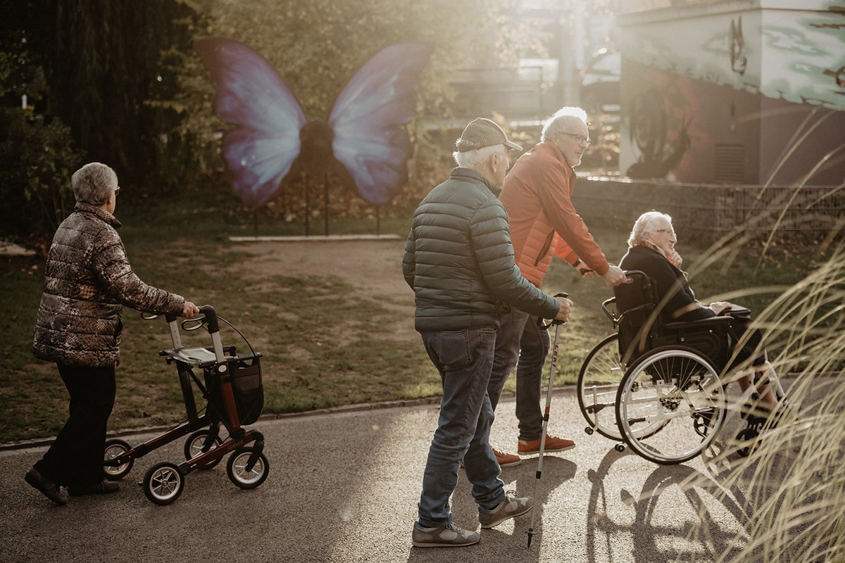 LuxembourgLU's tweet image. Easy routes, wide paths designed for pushchairs &amp;amp; wheelchairs, benches along the way... With its comfort hiking trails, Luxembourg is opening a window to inclusion in the world of nature. 🤝🫶🌳➡️ swll.to/x01np7
#inclusion #Luxembourg 📸 © Jeniska Photography