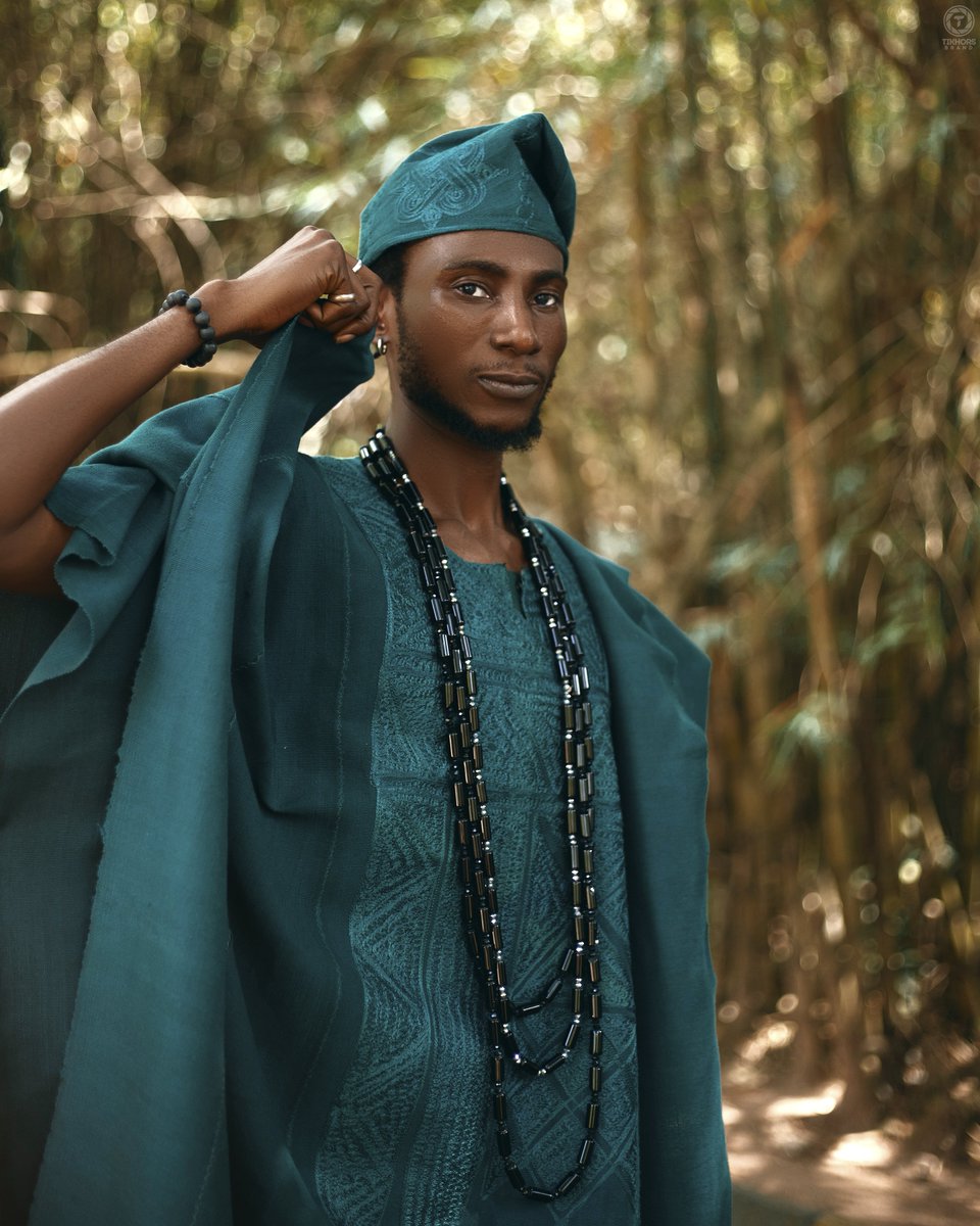 BabyGirl Photographer(TikhorsBrand) tweet media