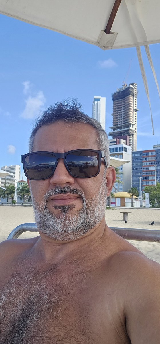 Alexmato tweet media