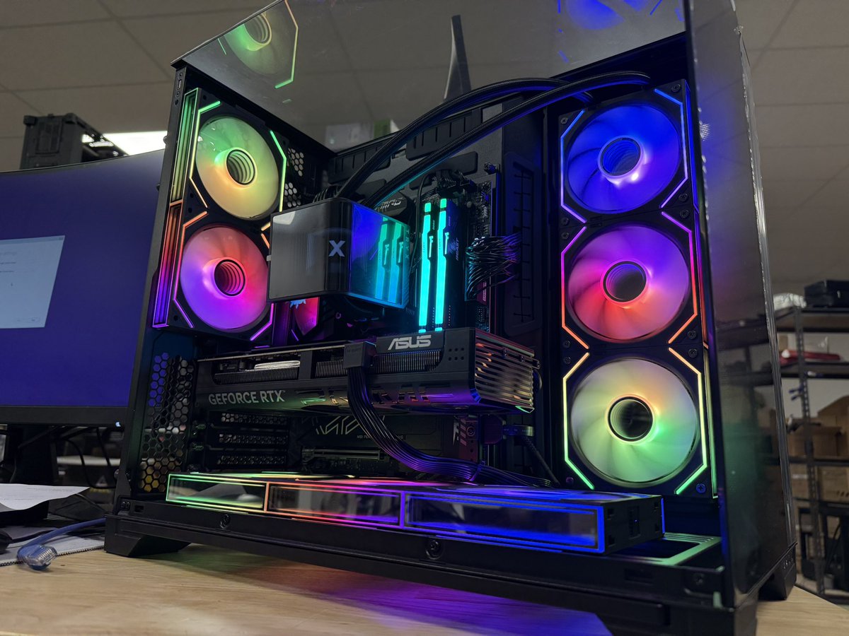 StinceBuilt.com tweet media