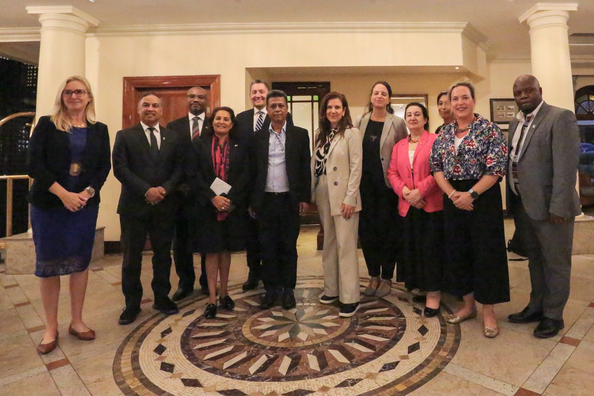 CanHCMozambique's tweet photo. A dynamic exchange with development partners in Mozambique gave the Canadian parliamentary delegation insight into pressing needs and the impact of Canada-supported programs, especially for youth seeking opportunities to thrive.🇨🇦🇲🇿
#CanadaInMozambique #DevelopmentImpact https://t.co/SUMEkCjNXD