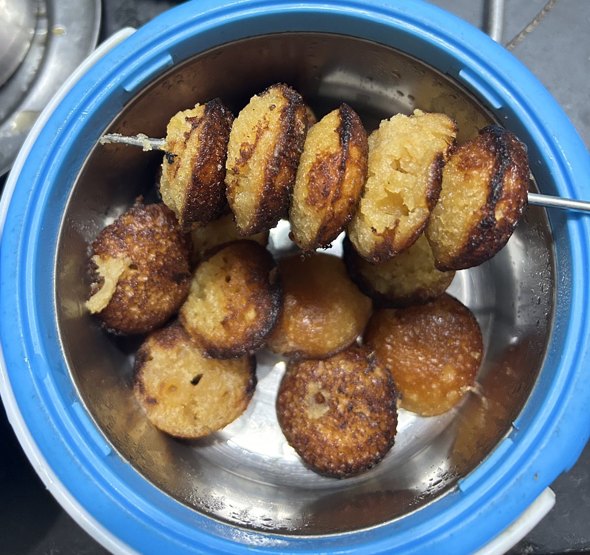 PantryCar's tweet image. First time “Sweet/Inippu Paniyaram” has come out well! 😌😊

#Foodie #HomeChef #Jaggery #SweetTooth #SouthIndianFood #EveningSnack