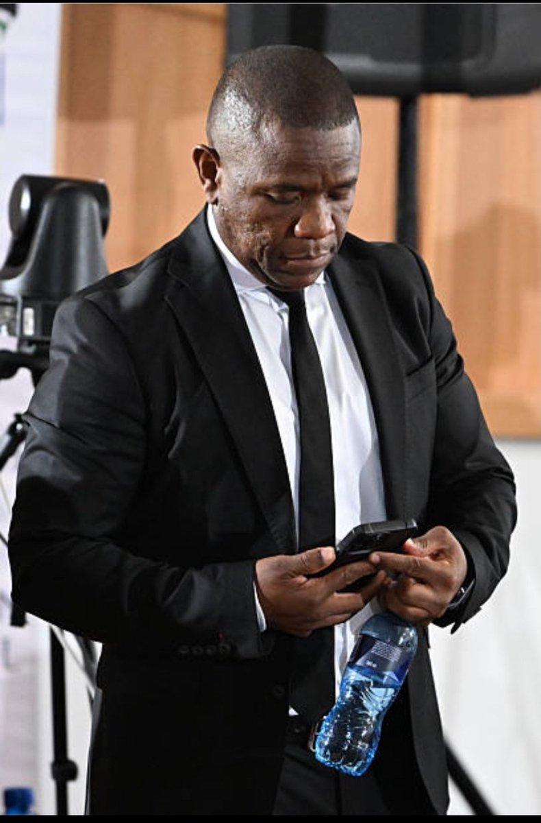 MzansiUnfiltered tweet media