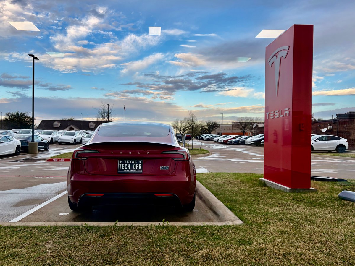 TechOperator tweet media