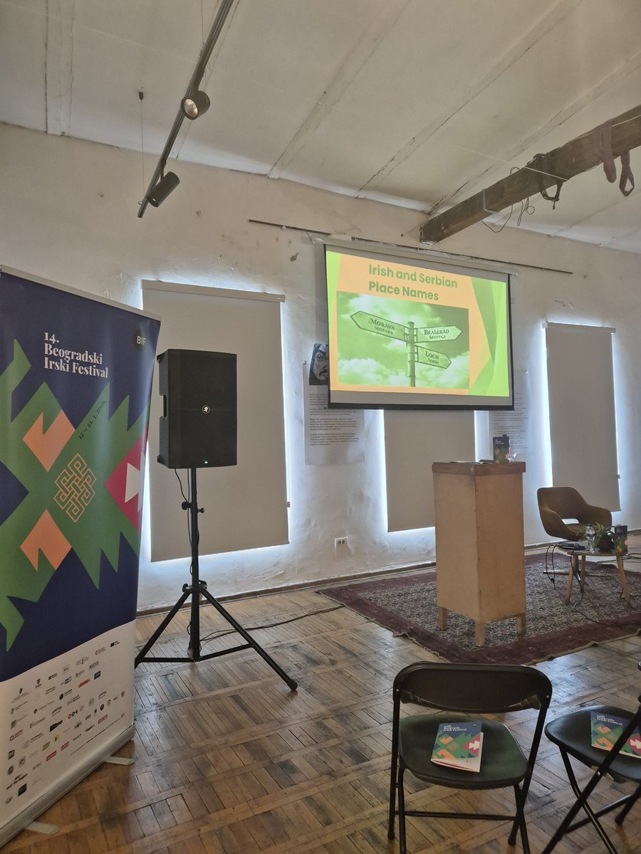 IrelandinSerbia's tweet image. What do Gaeilge 🇮🇪 and Serbian 🇷🇸 have in common? More than you might expect! 

Fascinating lecture at the Belgrade Irish Festival exploring our shared linguistic roots - from caiséal / kaštel to abhainn / reka.

#IrelandinSerbia #StPatricksDay
